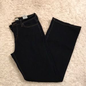 Levi’s Perfectly Slimming 512 Bootcut 10 M #B013